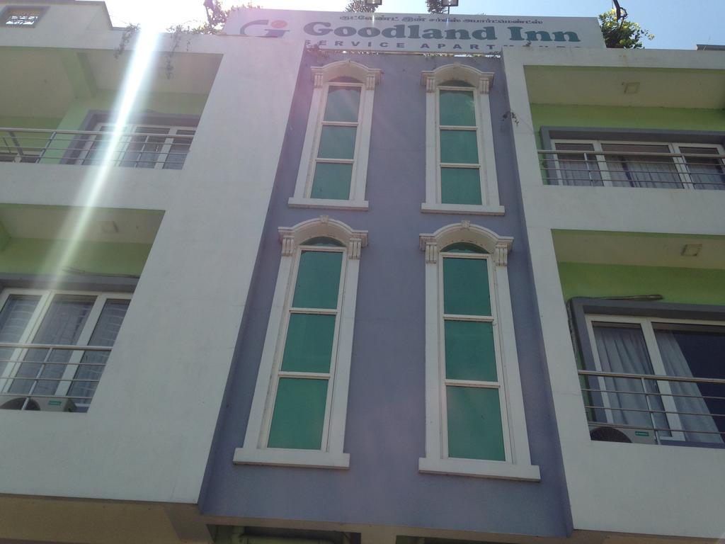 Oyo 4355 Goodland Inn Madras Buitenkant foto